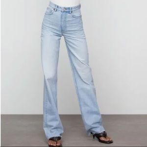 ✨NWT✨ Zara - Wide Leg Full Length Jean